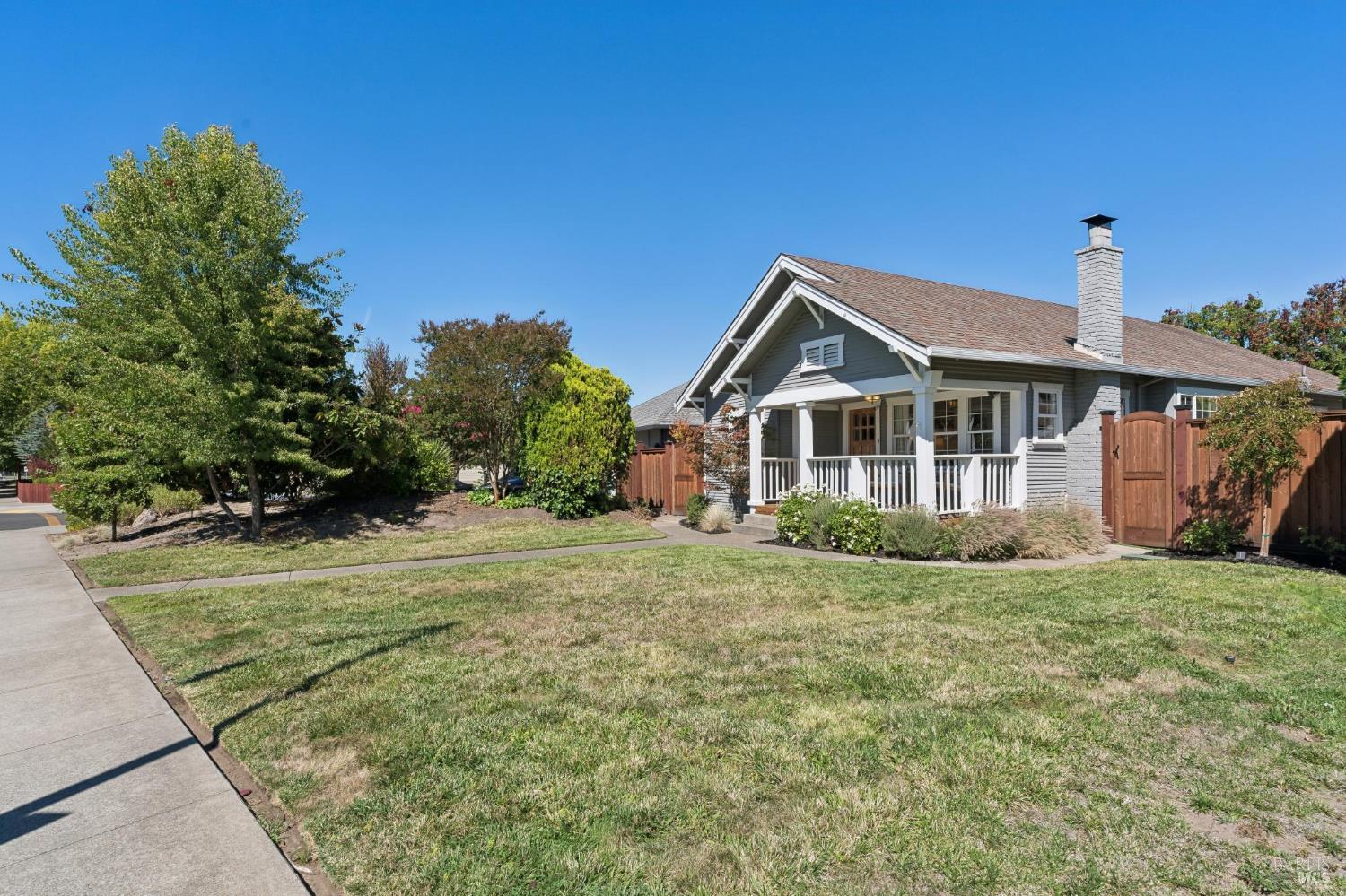 1800 Walnut Creek Drive Santa Rosa CA 95403