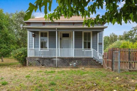 199 W Matheson Street Healdsburg CA 95448
