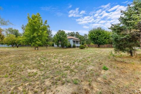 199 W Matheson Street Healdsburg CA 95448