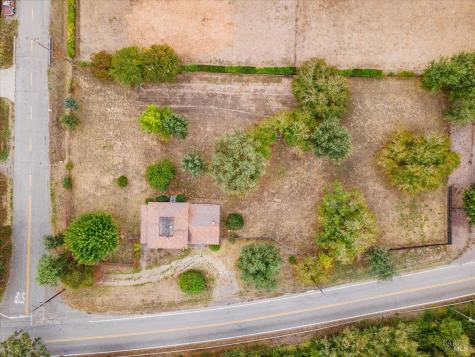 199 W Matheson Street Healdsburg CA 95448