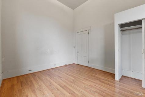 199 W Matheson Street Healdsburg CA 95448