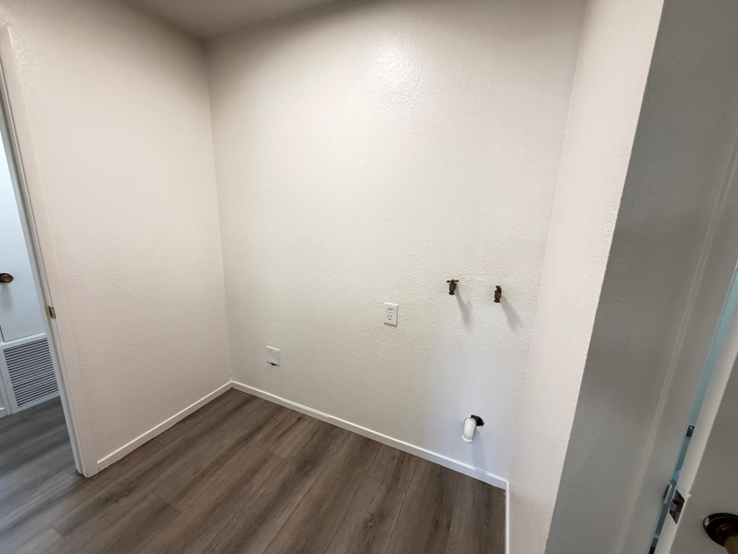 10 G Street Isleton CA 95641