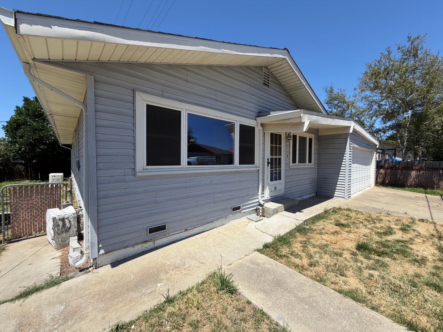 10 G Street Isleton CA 95641