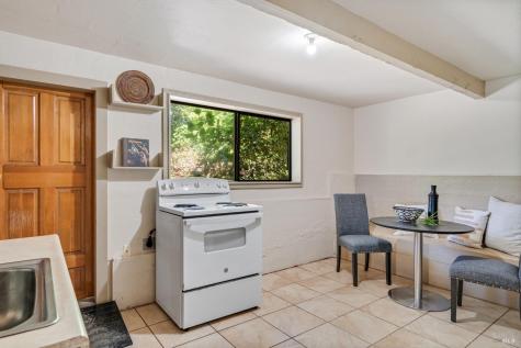 805 Wagnon Road Sebastopol CA 95472