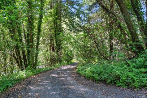 805 Wagnon Road Sebastopol CA 95472