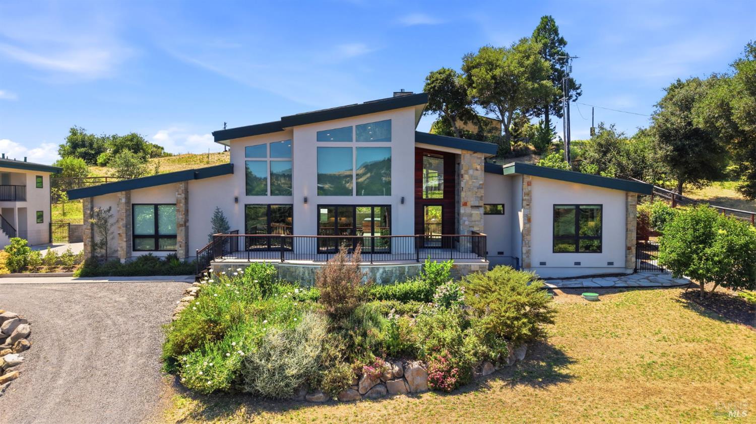5363 Wilshire Drive Santa Rosa CA 95404