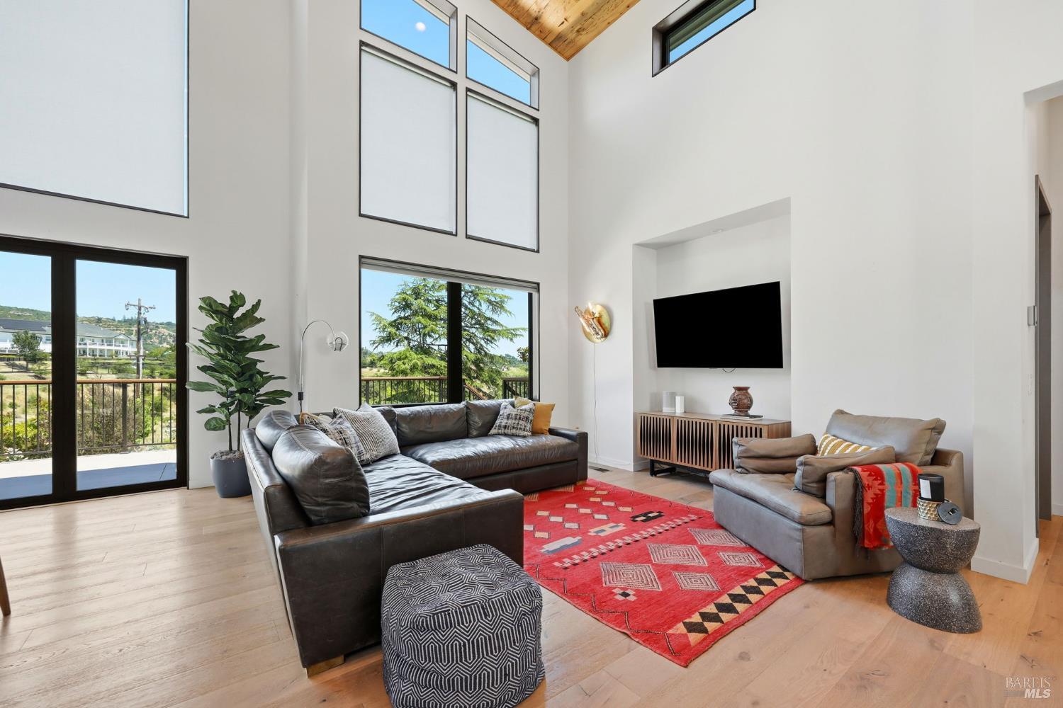 5363 Wilshire Drive Santa Rosa CA 95404