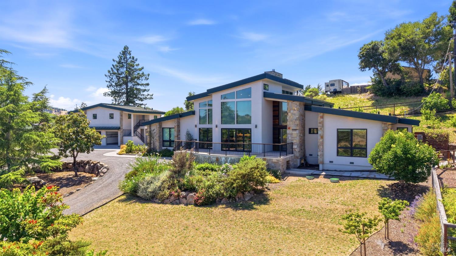 5363 Wilshire Drive Santa Rosa CA 95404
