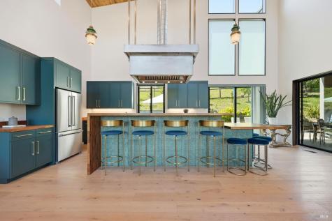 5363 Wilshire Drive Santa Rosa CA 95404