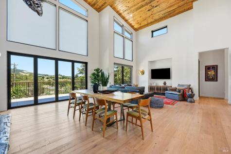 5363 Wilshire Drive Santa Rosa CA 95404