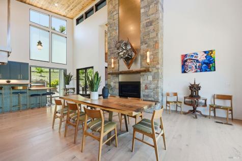 5363 Wilshire Drive Santa Rosa CA 95404
