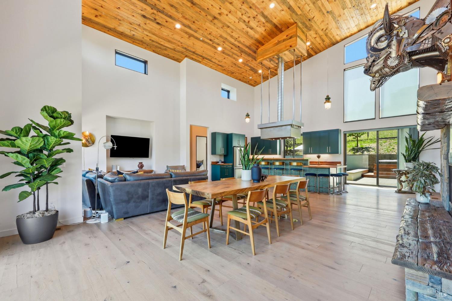 5363 Wilshire Drive Santa Rosa CA 95404
