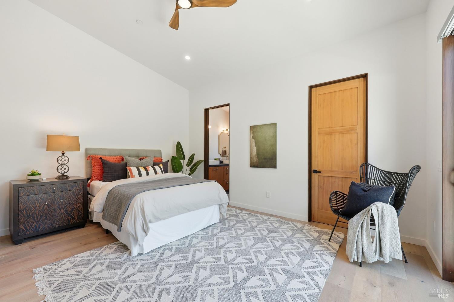 5363 Wilshire Drive Santa Rosa CA 95404