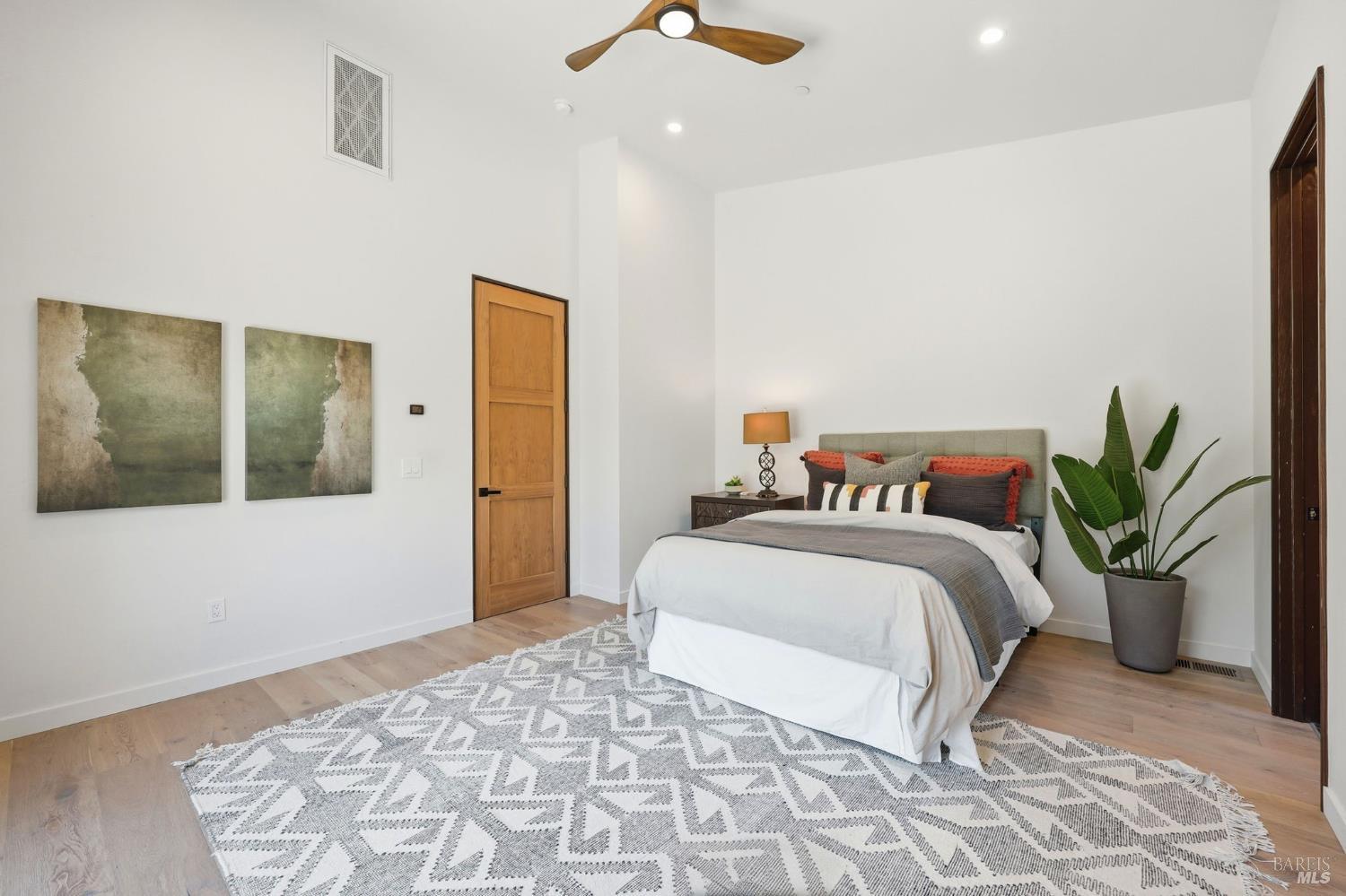 5363 Wilshire Drive Santa Rosa CA 95404