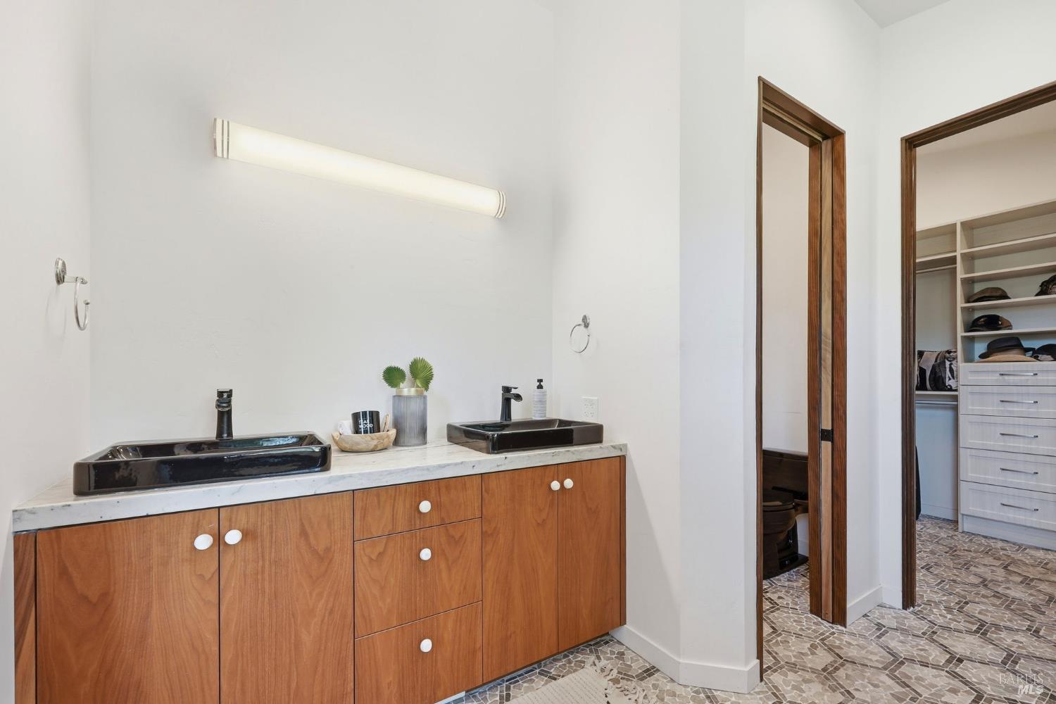 5363 Wilshire Drive Santa Rosa CA 95404
