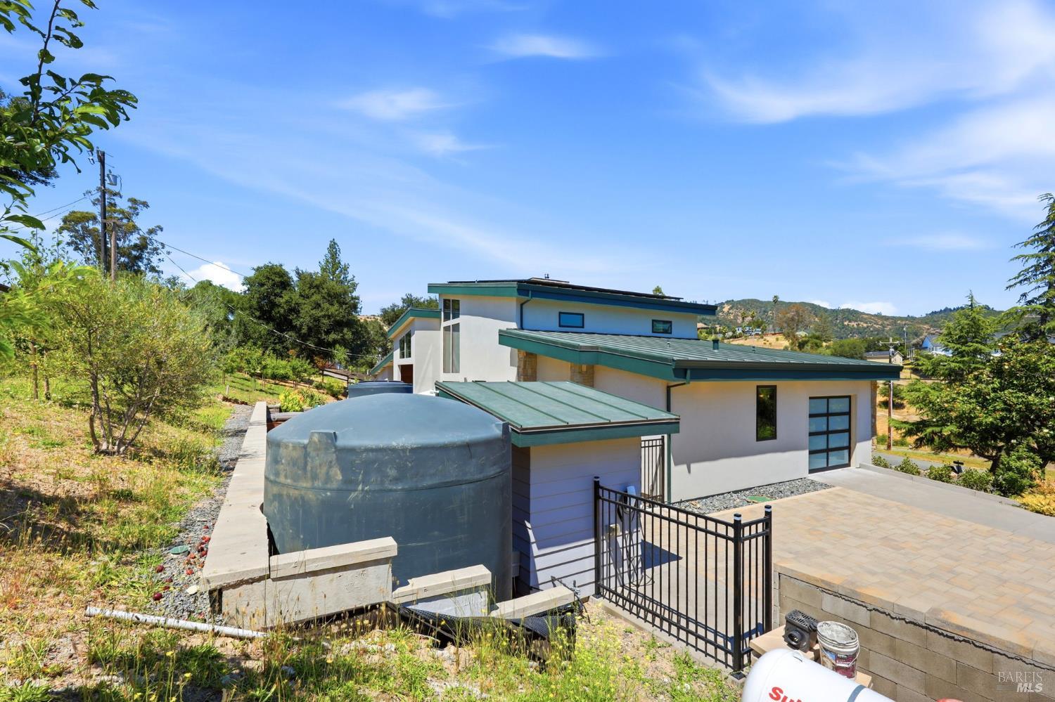 5363 Wilshire Drive Santa Rosa CA 95404