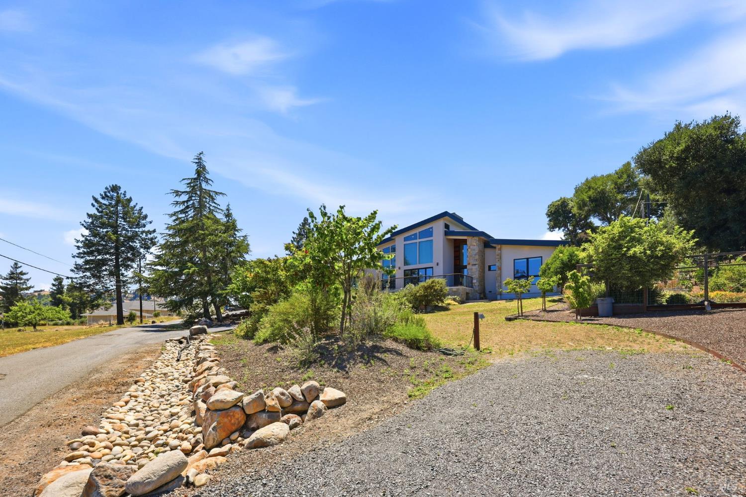 5363 Wilshire Drive Santa Rosa CA 95404