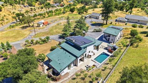5363 Wilshire Drive Santa Rosa CA 95404