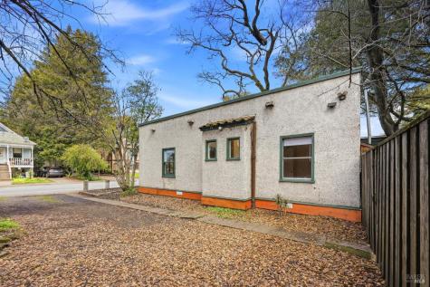 220 Carrillo Street Santa Rosa CA 95401