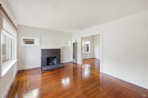 220 Carrillo Street Santa Rosa CA 95401