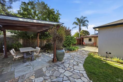 1923 Will Scarlet Lane Santa Rosa CA 95405
