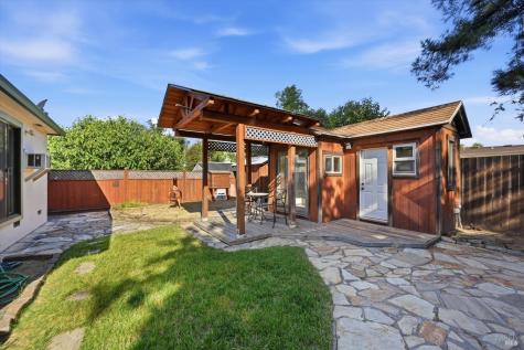 1923 Will Scarlet Lane Santa Rosa CA 95405
