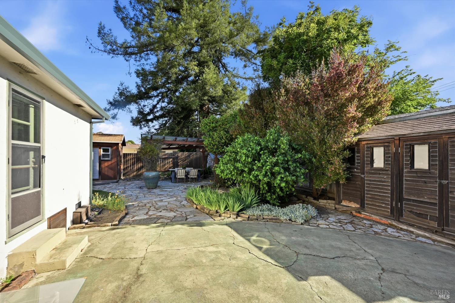 1923 Will Scarlet Lane Santa Rosa CA 95405