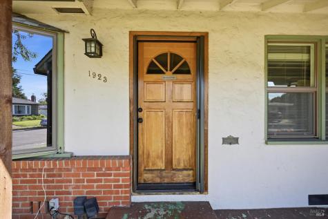 1923 Will Scarlet Lane Santa Rosa CA 95405