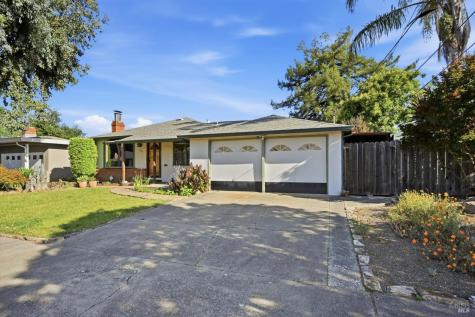 1923 Will Scarlet Lane Santa Rosa CA 95405