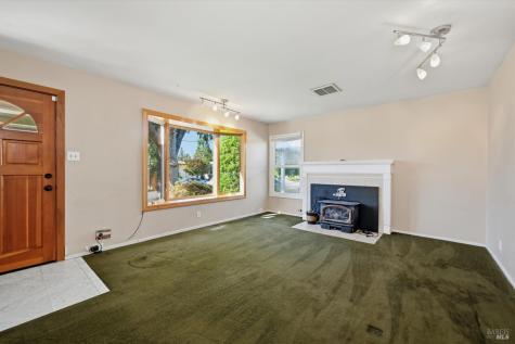 1923 Will Scarlet Lane Santa Rosa CA 95405