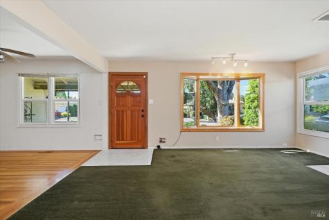 1923 Will Scarlet Lane Santa Rosa CA 95405