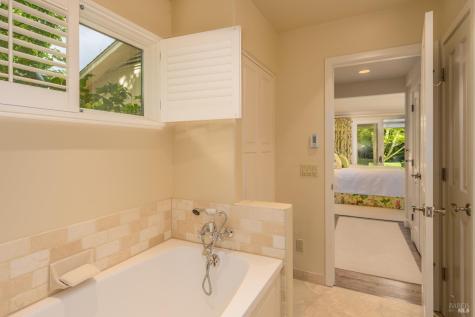 590 4th Street E Sonoma CA 95476