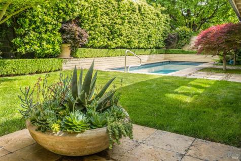 590 4th Street E Sonoma CA 95476