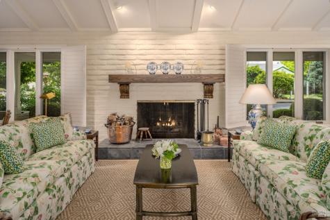 590 4th Street E Sonoma CA 95476