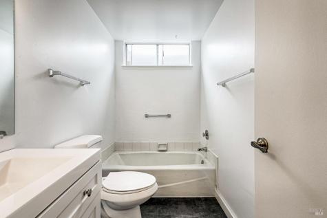 312 Oak Leaf Circle Santa Rosa CA 95409