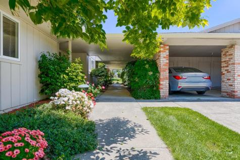 312 Oak Leaf Circle Santa Rosa CA 95409