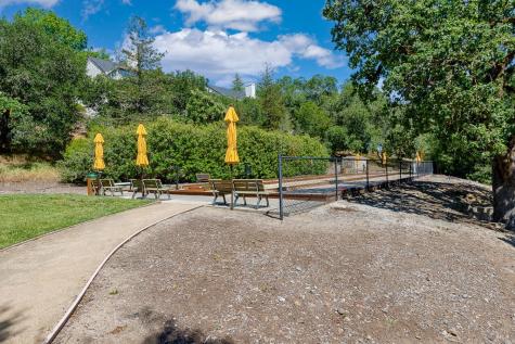 312 Oak Leaf Circle Santa Rosa CA 95409