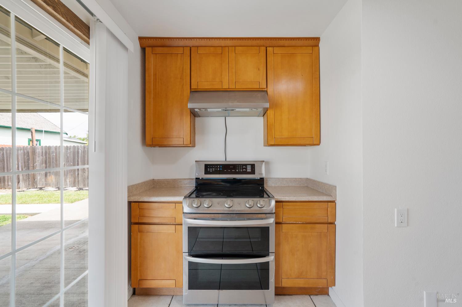 711 Warford Avenue Vallejo CA 94591