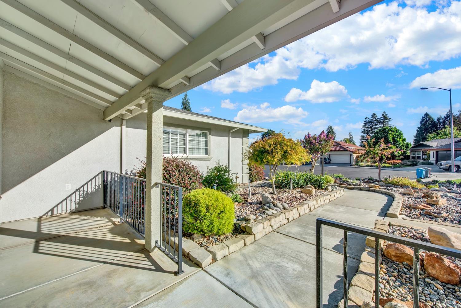 307 Zion Court Vacaville CA 95687