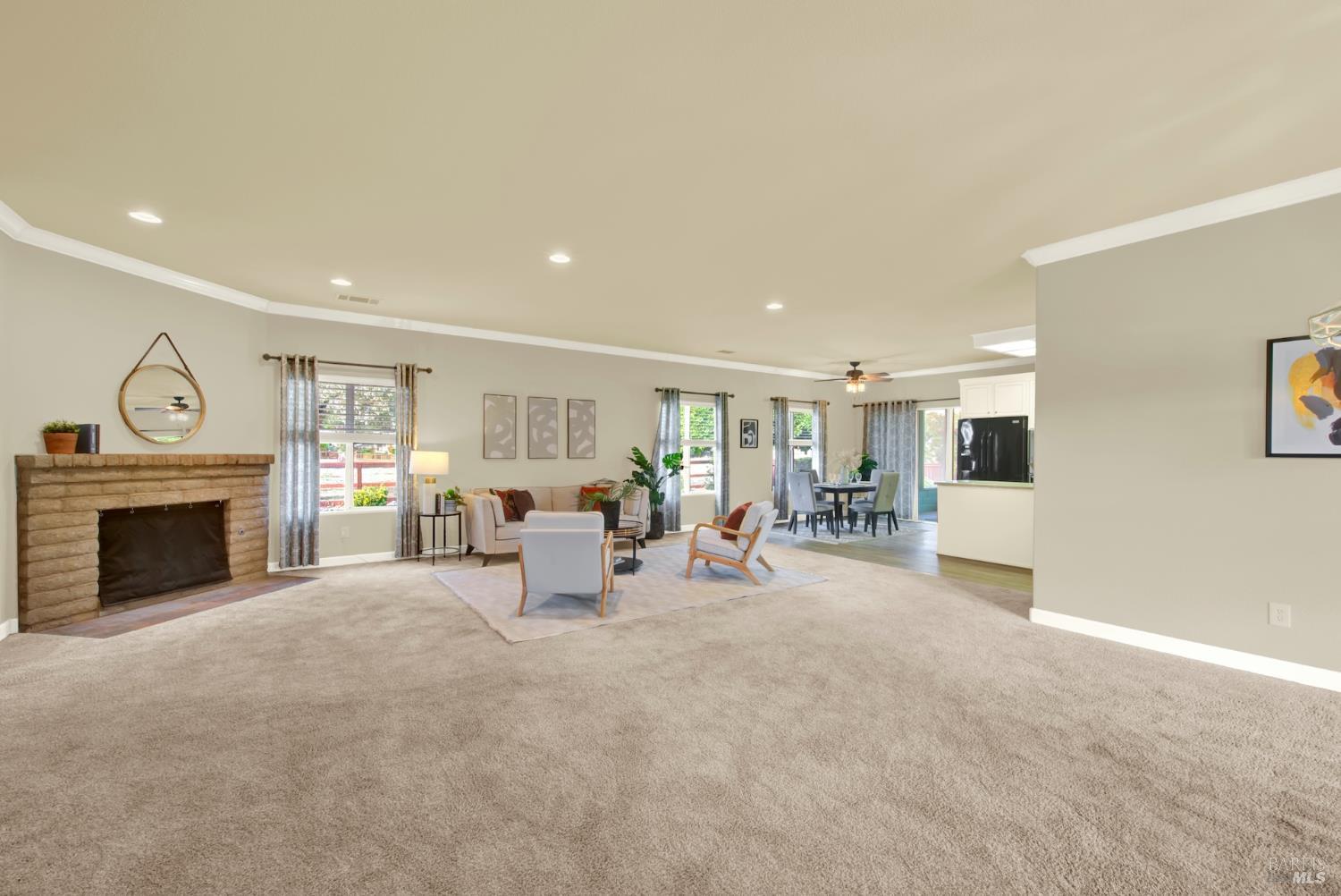 307 Zion Court Vacaville CA 95687