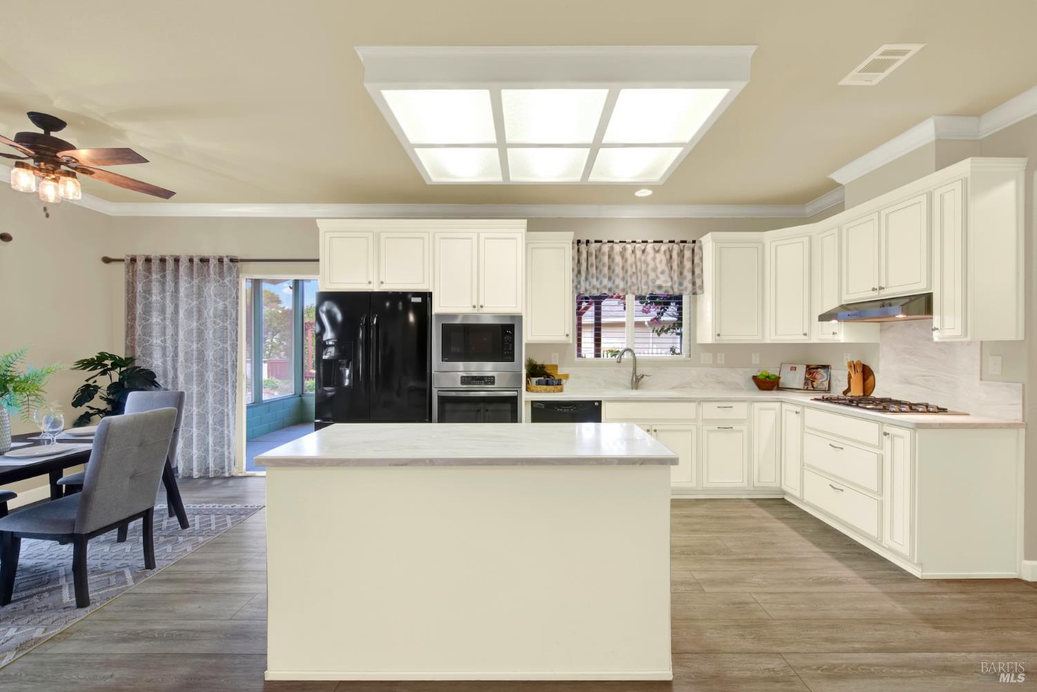 307 Zion Court Vacaville CA 95687