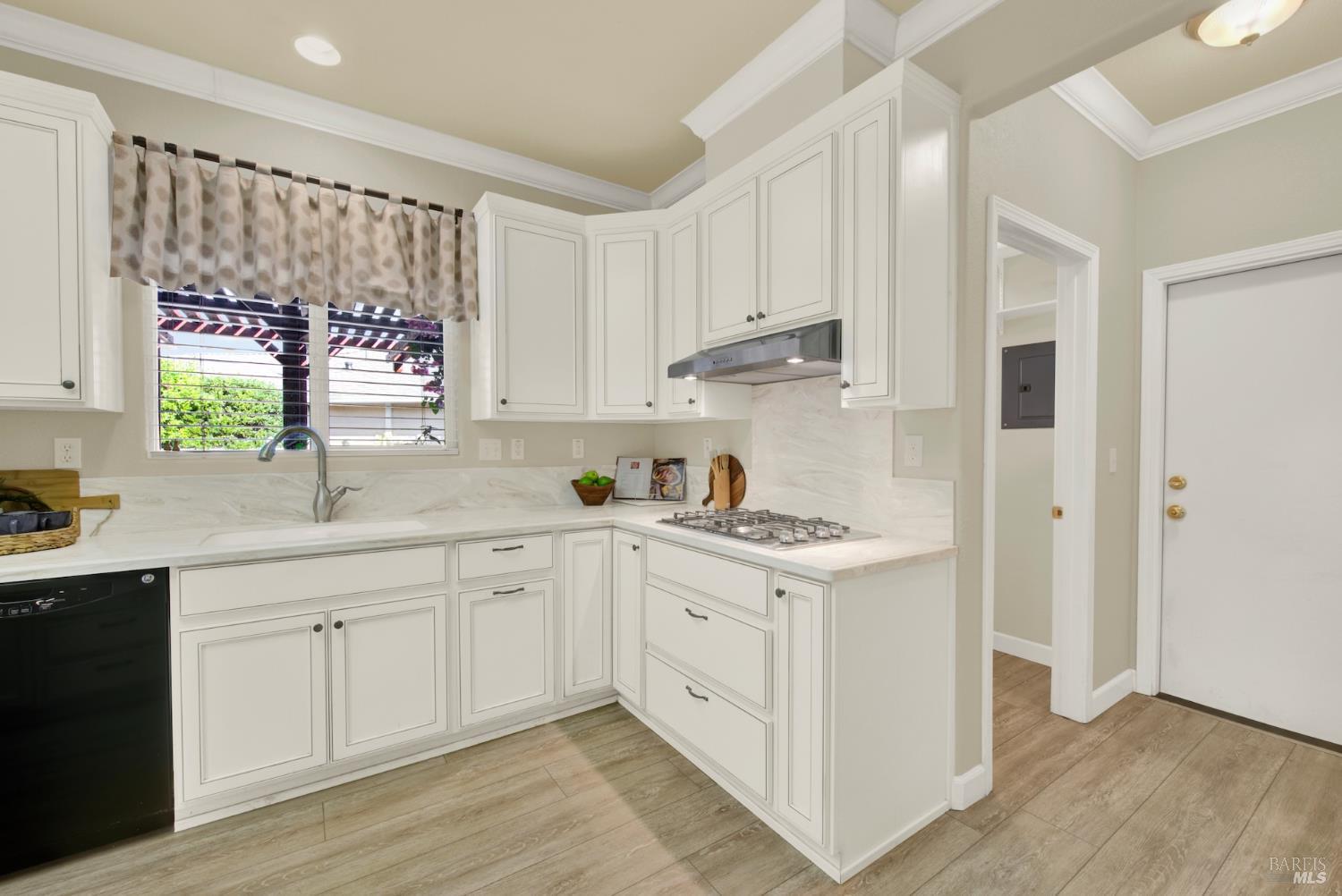 307 Zion Court Vacaville CA 95687