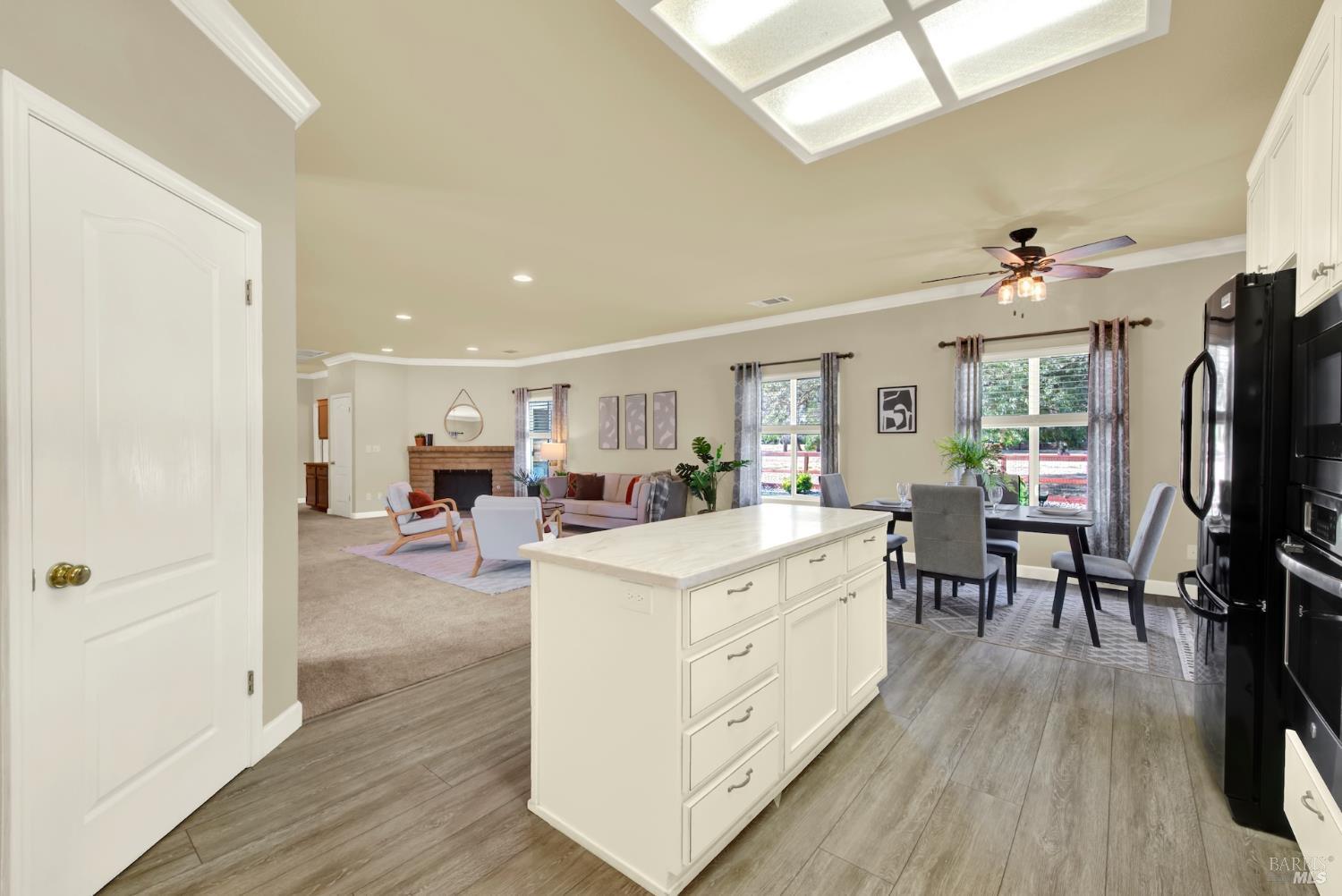 307 Zion Court Vacaville CA 95687
