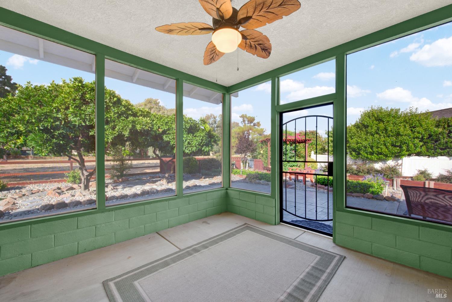 307 Zion Court Vacaville CA 95687