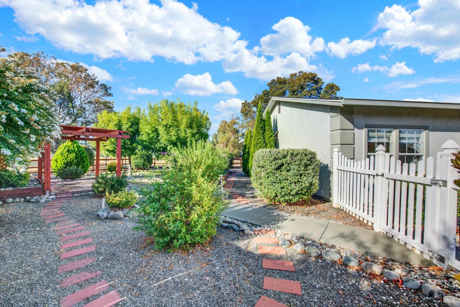 307 Zion Court Vacaville CA 95687