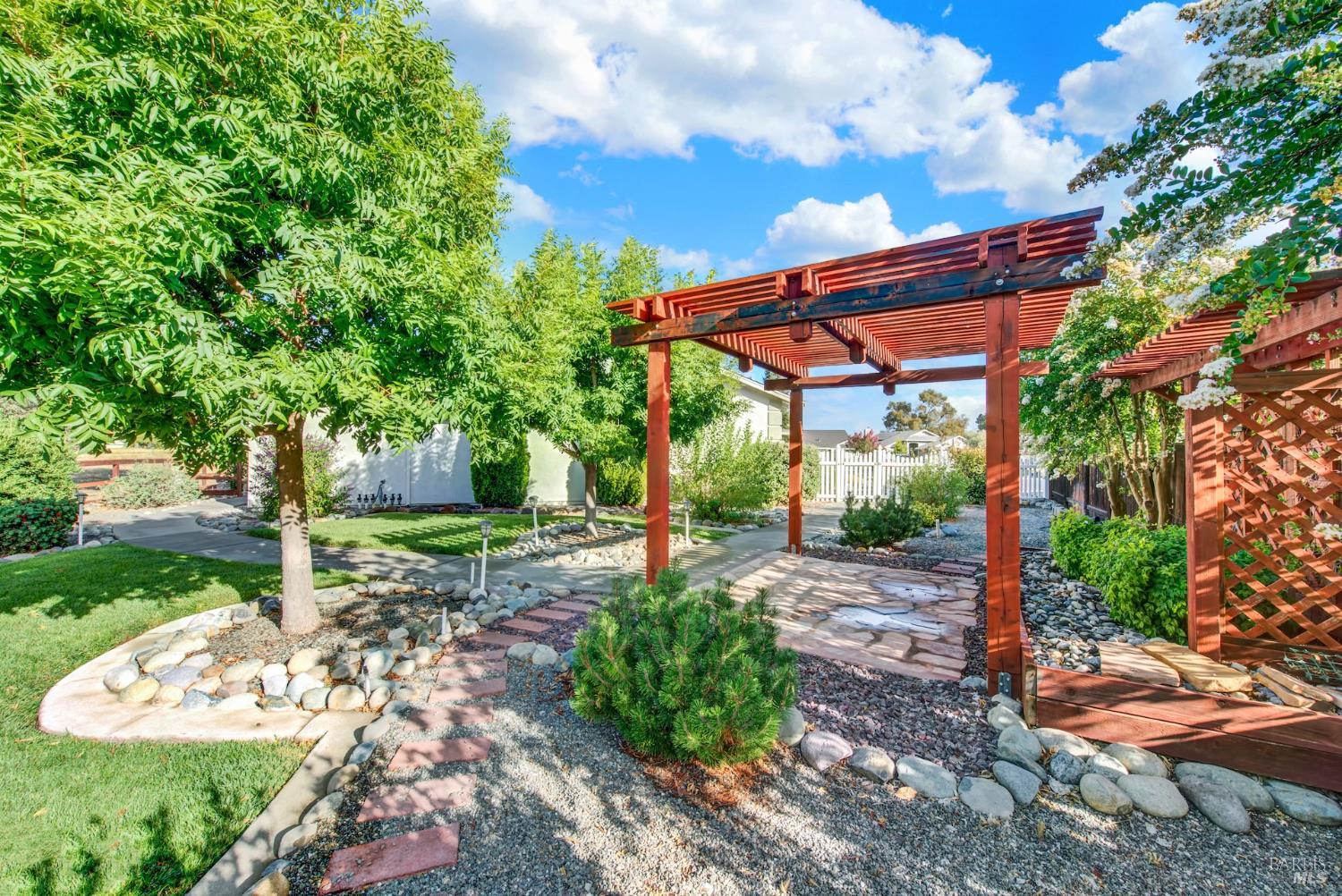 307 Zion Court Vacaville CA 95687