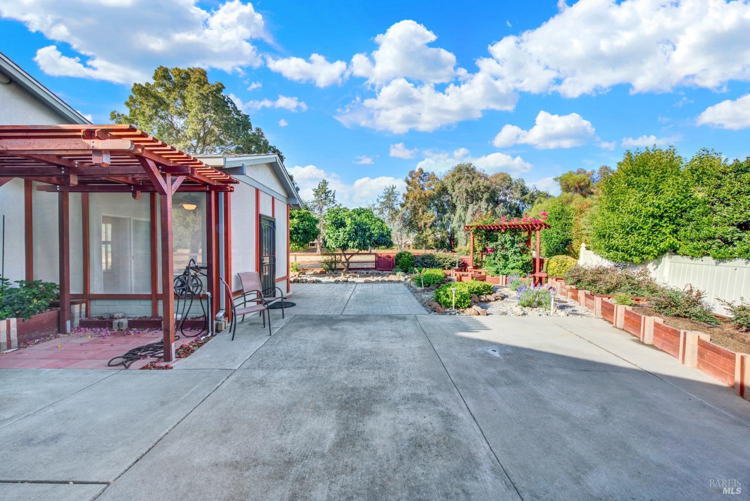 307 Zion Court Vacaville CA 95687