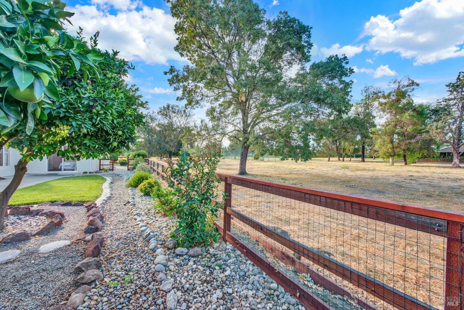 307 Zion Court Vacaville CA 95687
