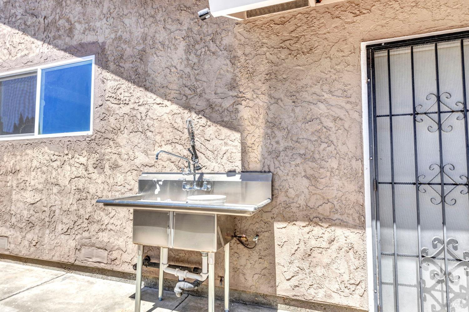 526 Bella Vista Drive Suisun City CA 94585
