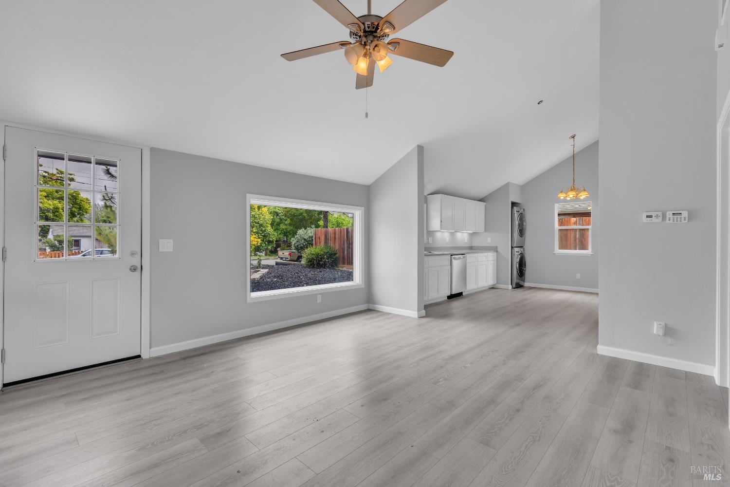 943 Frazier Avenue Santa Rosa CA 95404